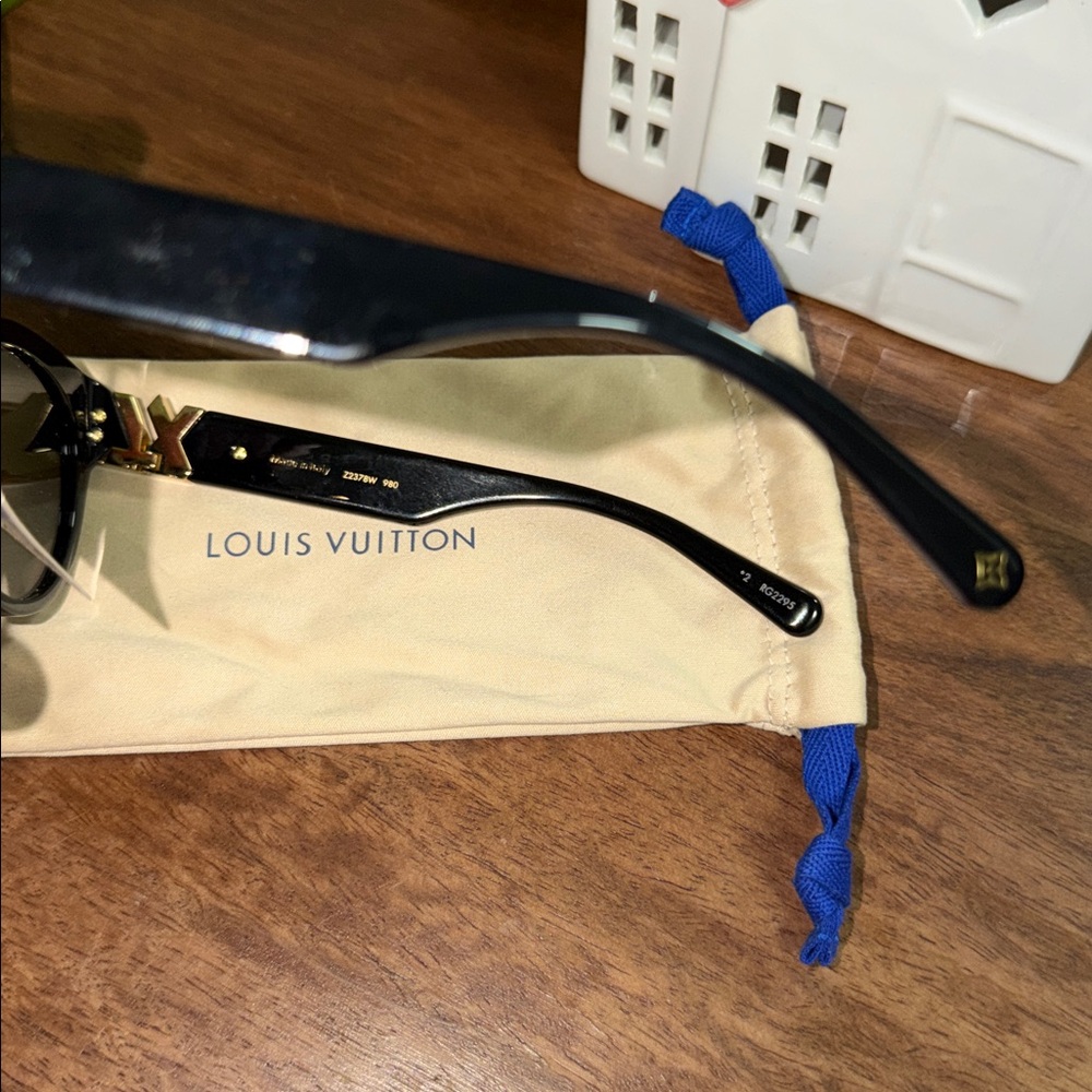 Louis Vuitton  LV GO-14 round sunglasses - Picture 11 of 12